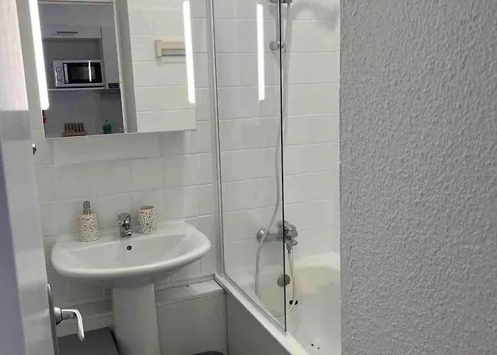 Centre De In Skinout Апартаменты *